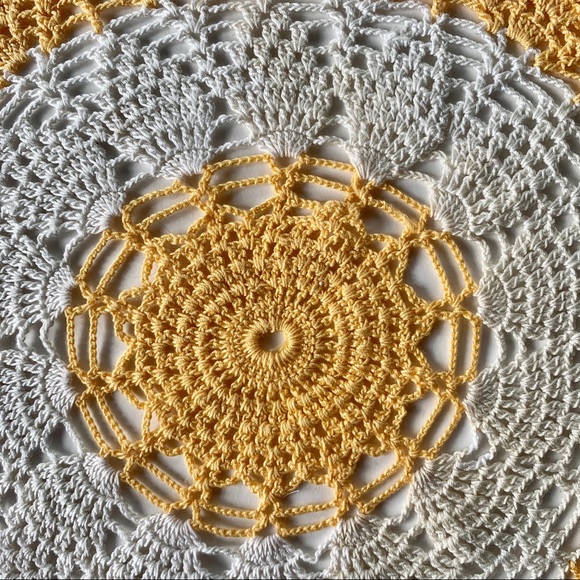 Vintage Hand Crocheted Doily Yellow & White - Picture 3 of 6